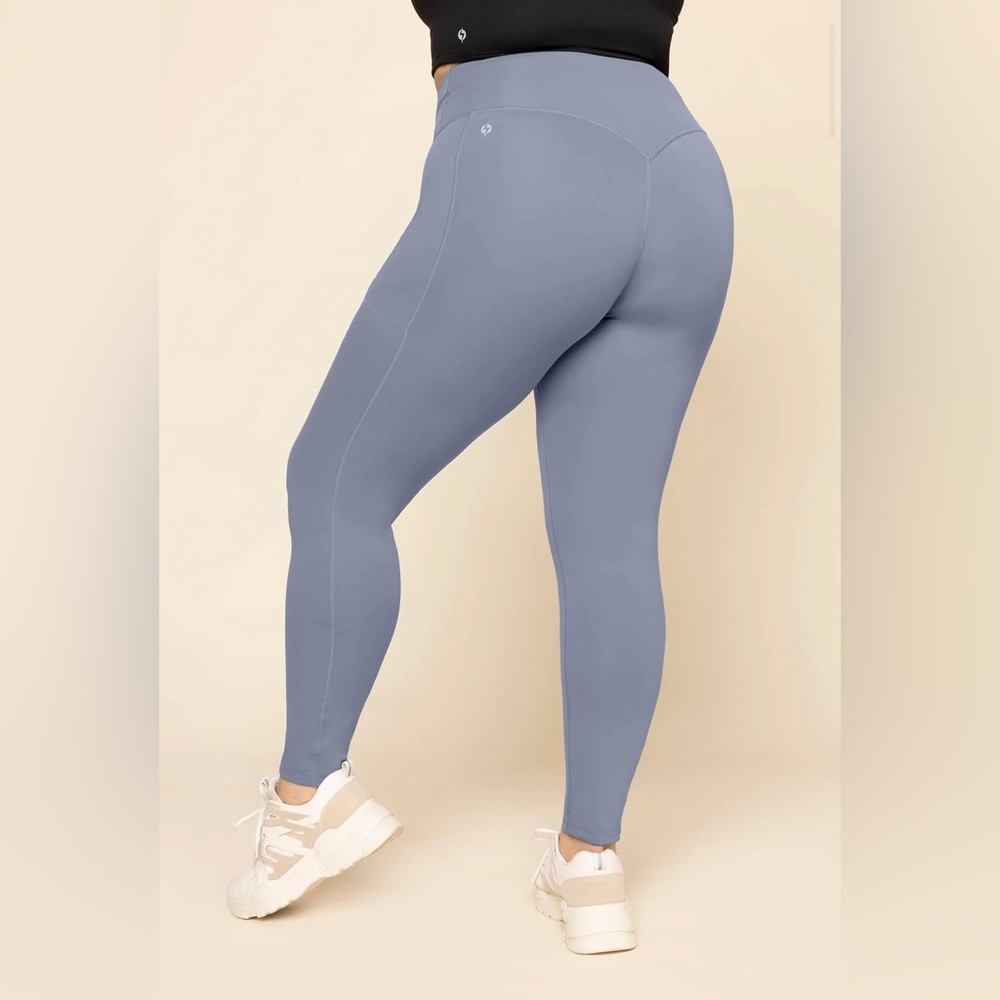 Women's Mist Blue Leggings - Picture 3 of 6